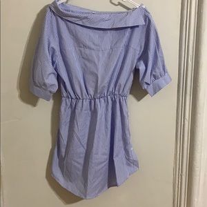 Super cute off the shoulder dress!